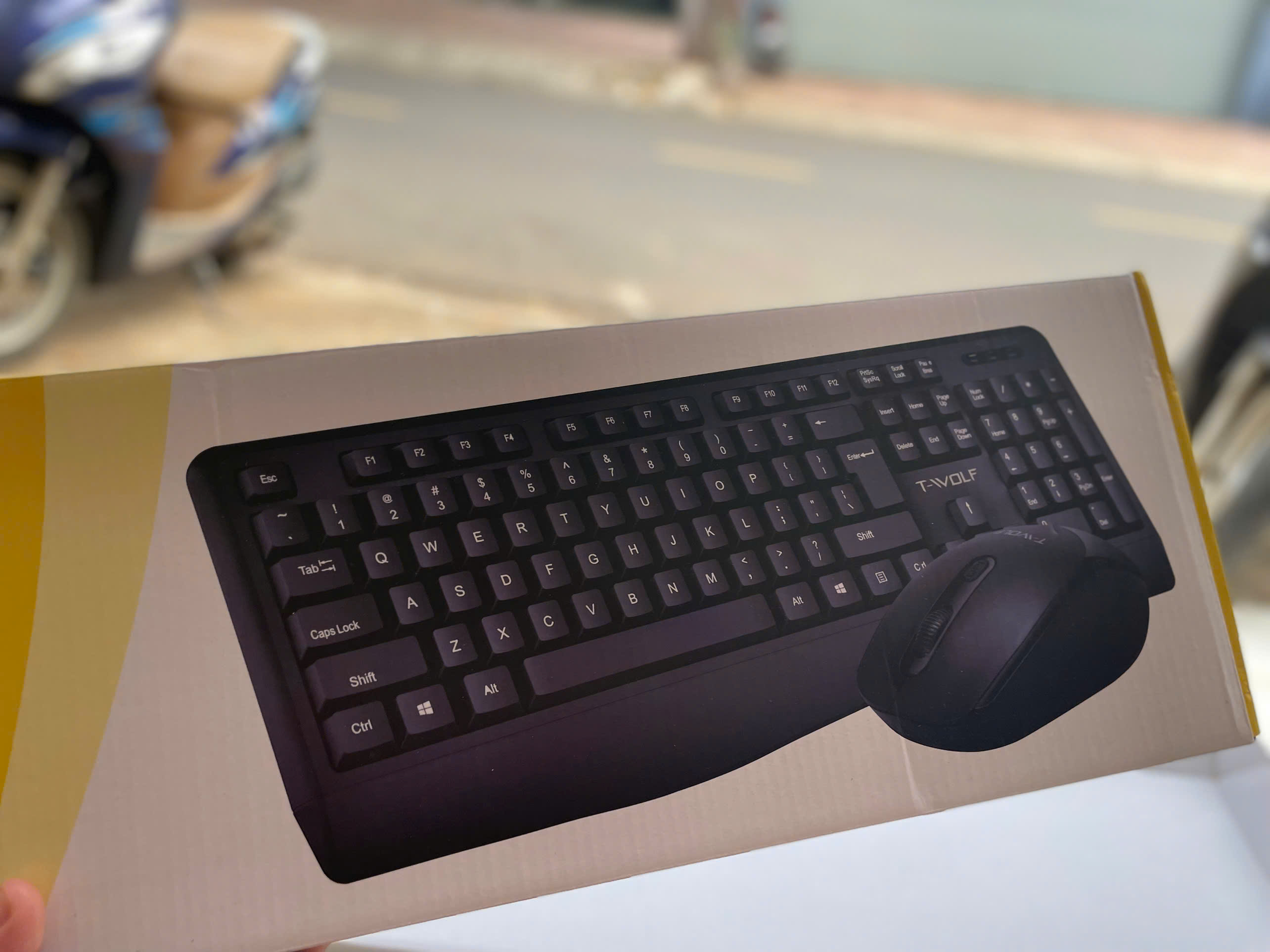 Bộ Phím Chuột Wireless T-WOLF TF100