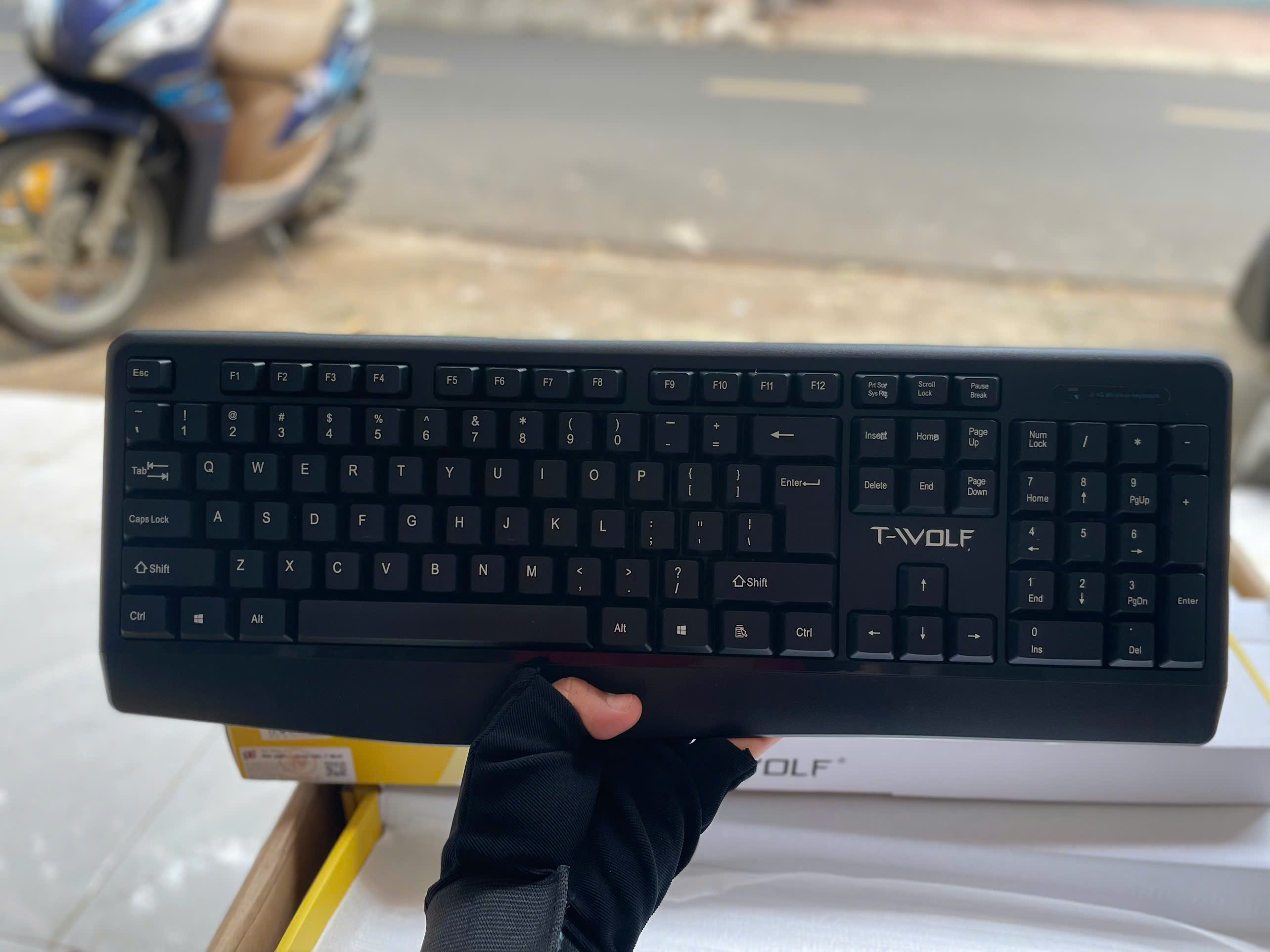 Bộ Phím Chuột Wireless T-WOLF TF100