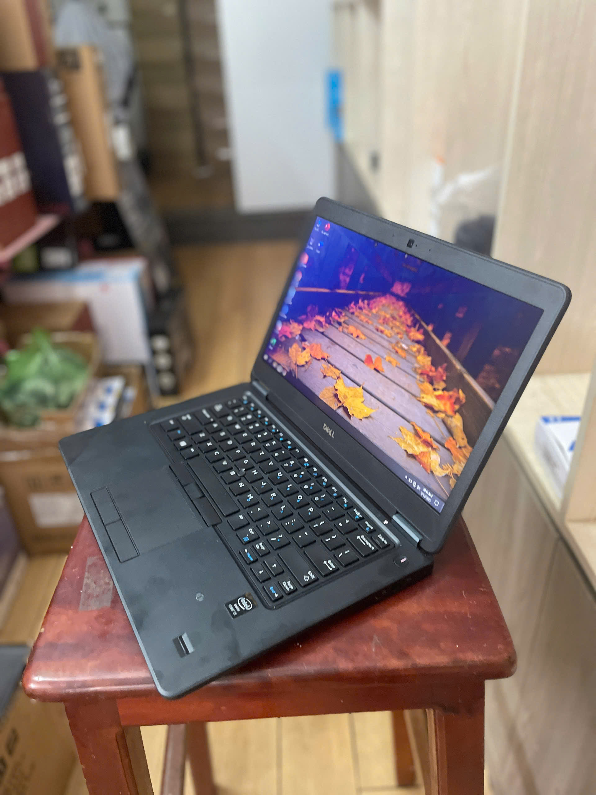 Laptop Dell Latitude E7450 | Intel Core i5-5300U Ram 8GB SSD 256GB HD+, Phím LED