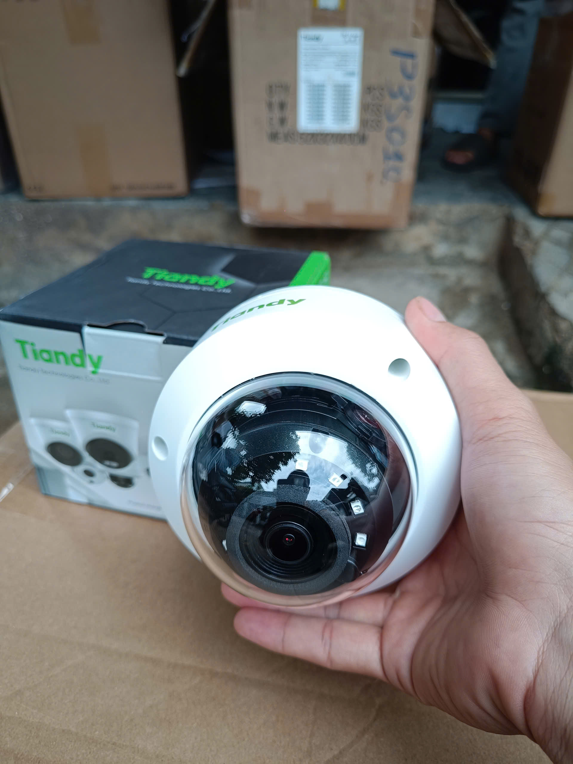Camera IP Dome Tiandy TC-C32KN 2MP